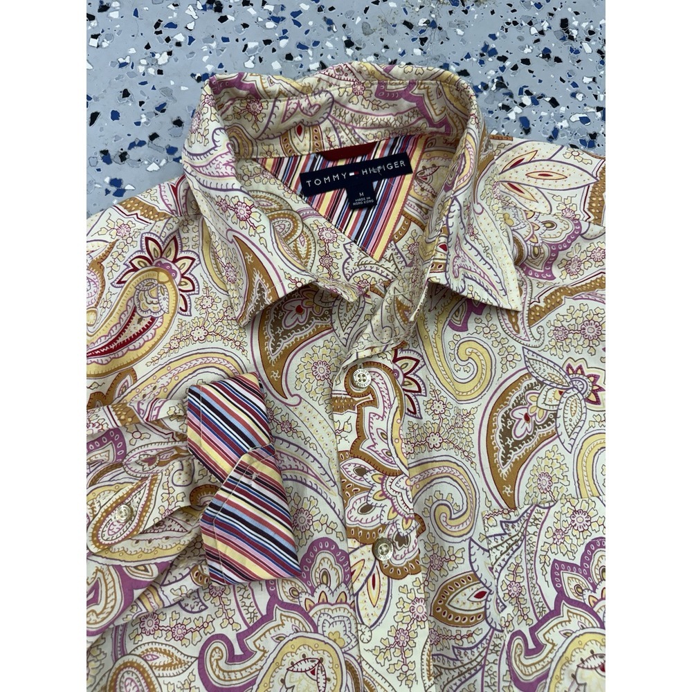 Men's Tommy Hilfiger Medium M Paisley Long Sleeve Men's Button Down Used‎